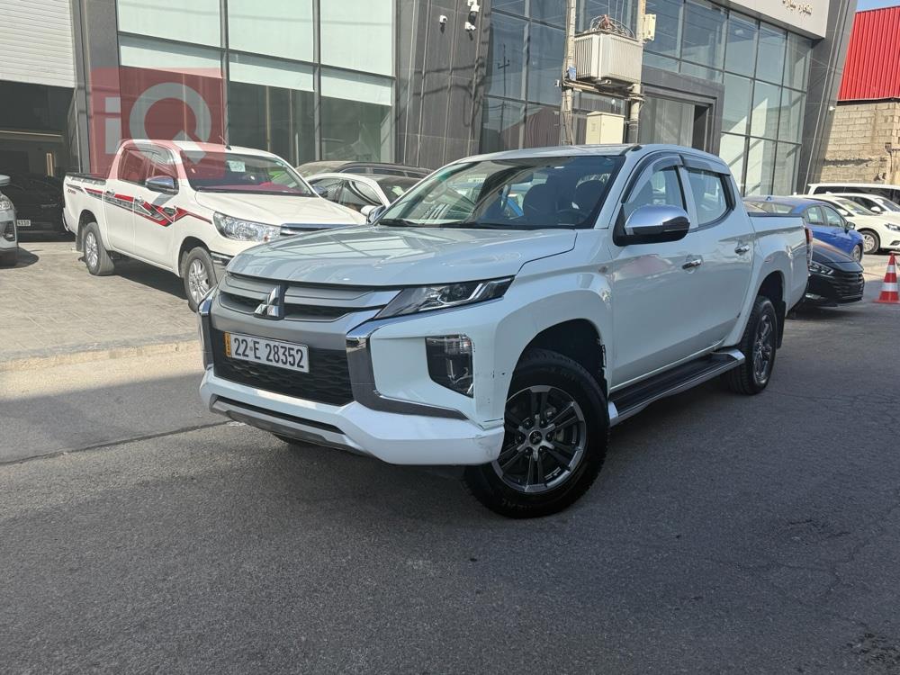ميتسوبيشي L200